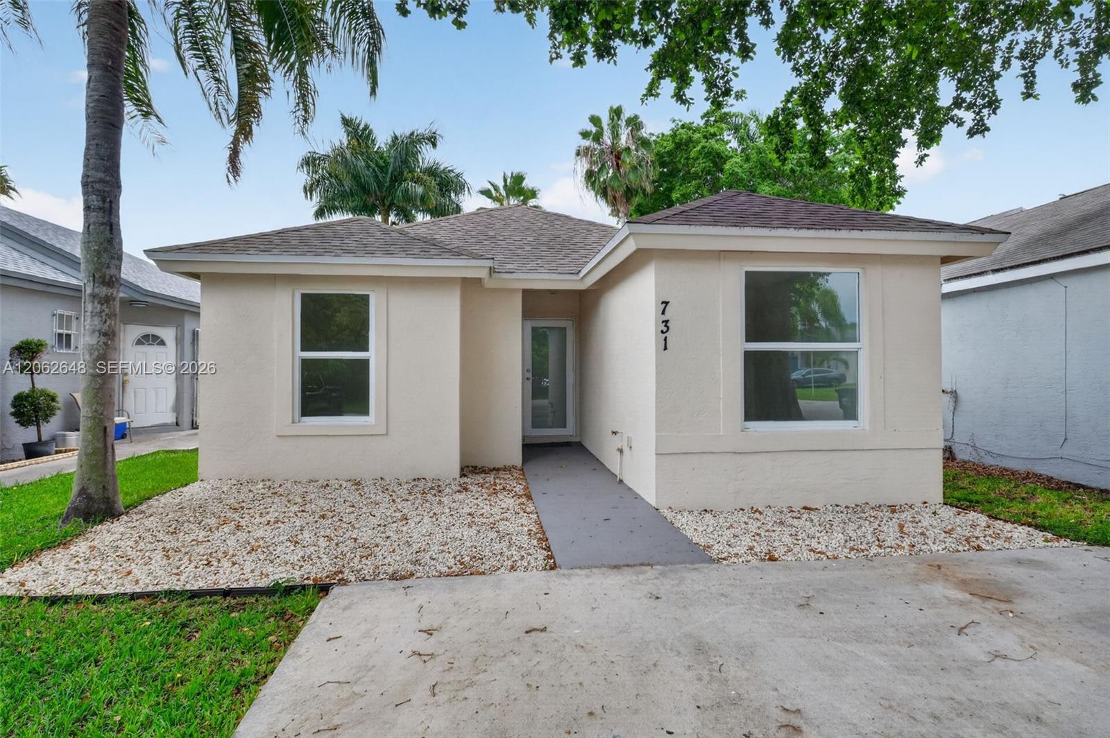 731 SW 10th Street