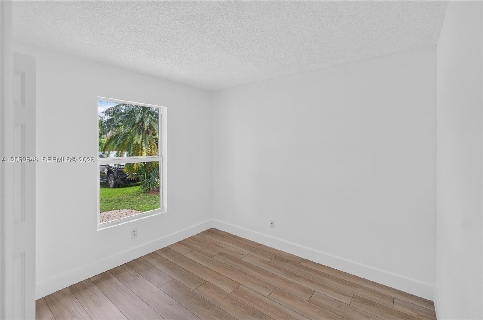 731 SW 10th Street
