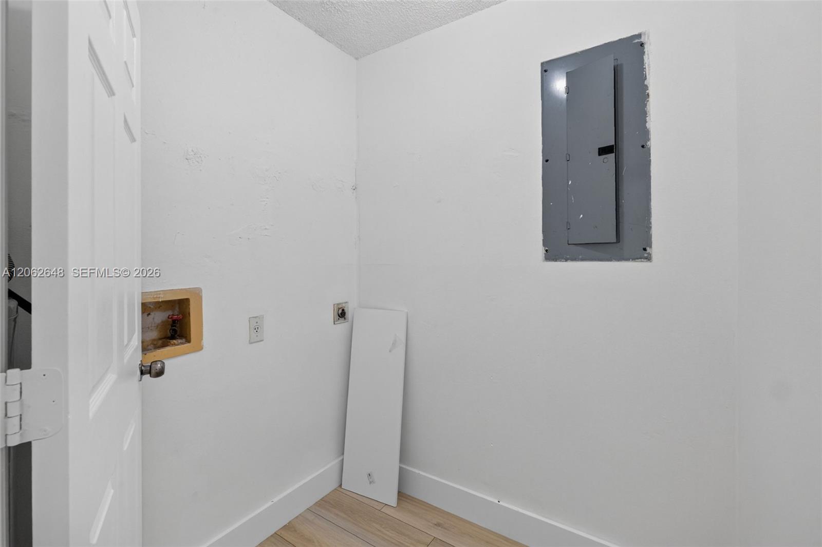 731 SW 10th Street