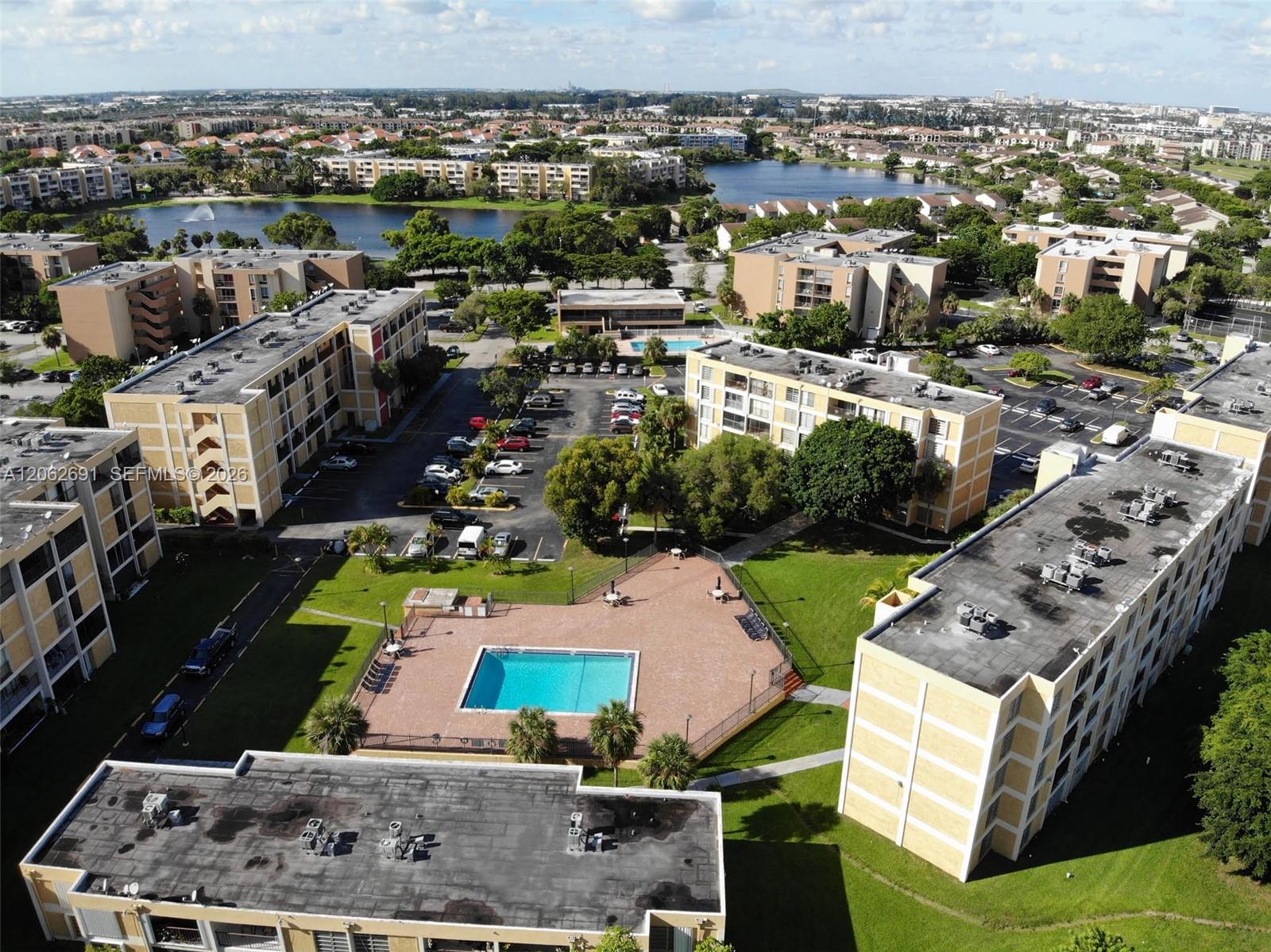 9240 Fontainebleau Boulevard