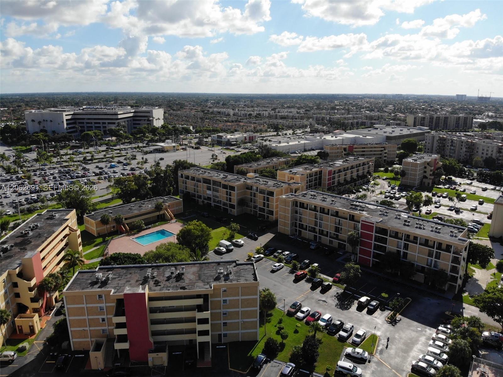 9240 Fontainebleau Boulevard