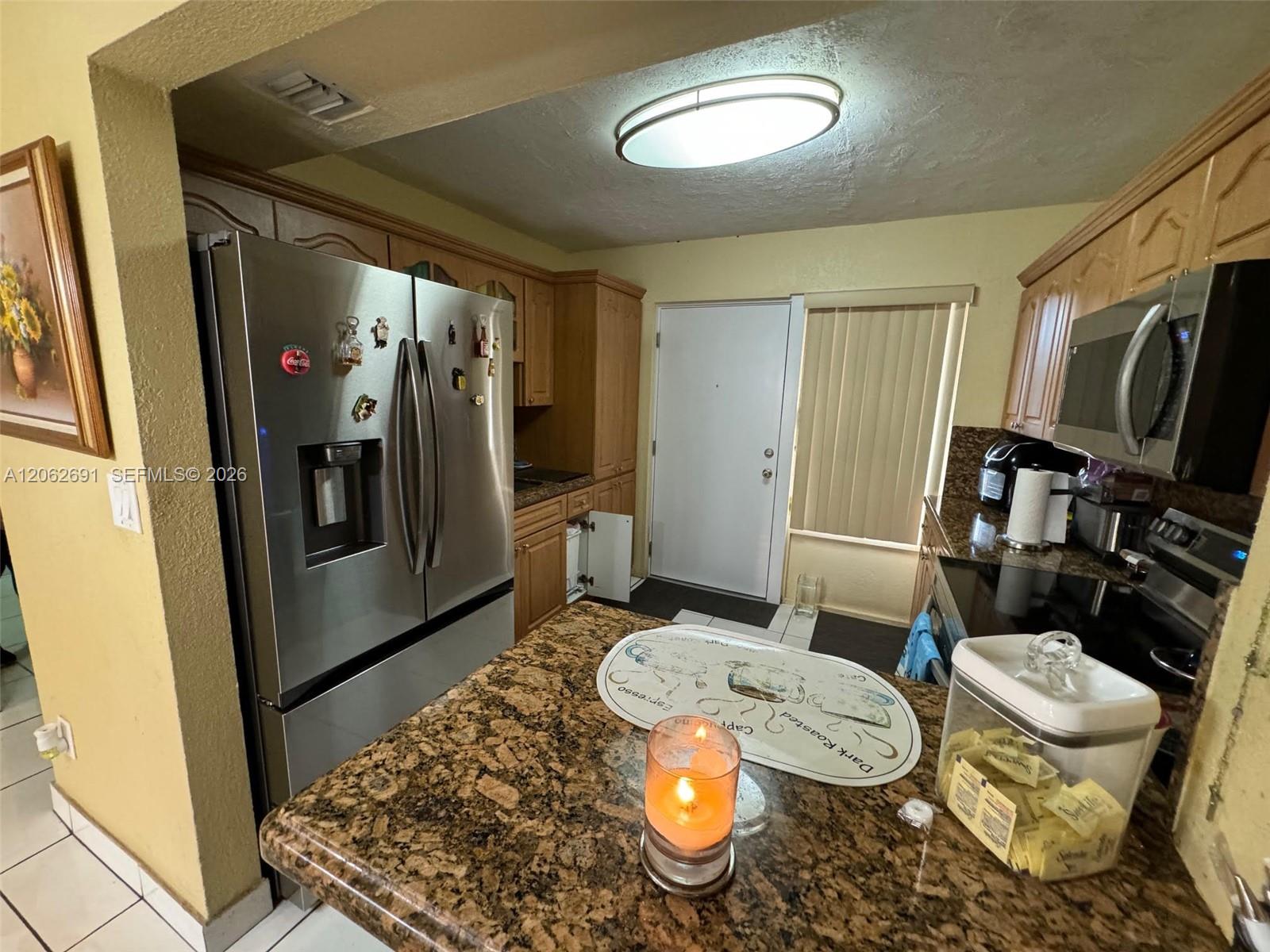 9240 Fontainebleau Boulevard