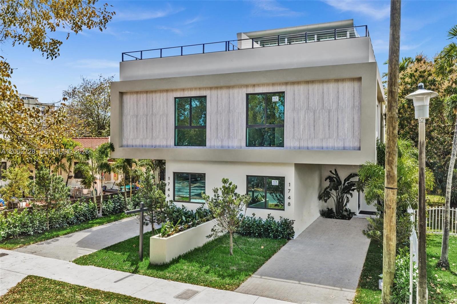 1748 SW 21st Terrace