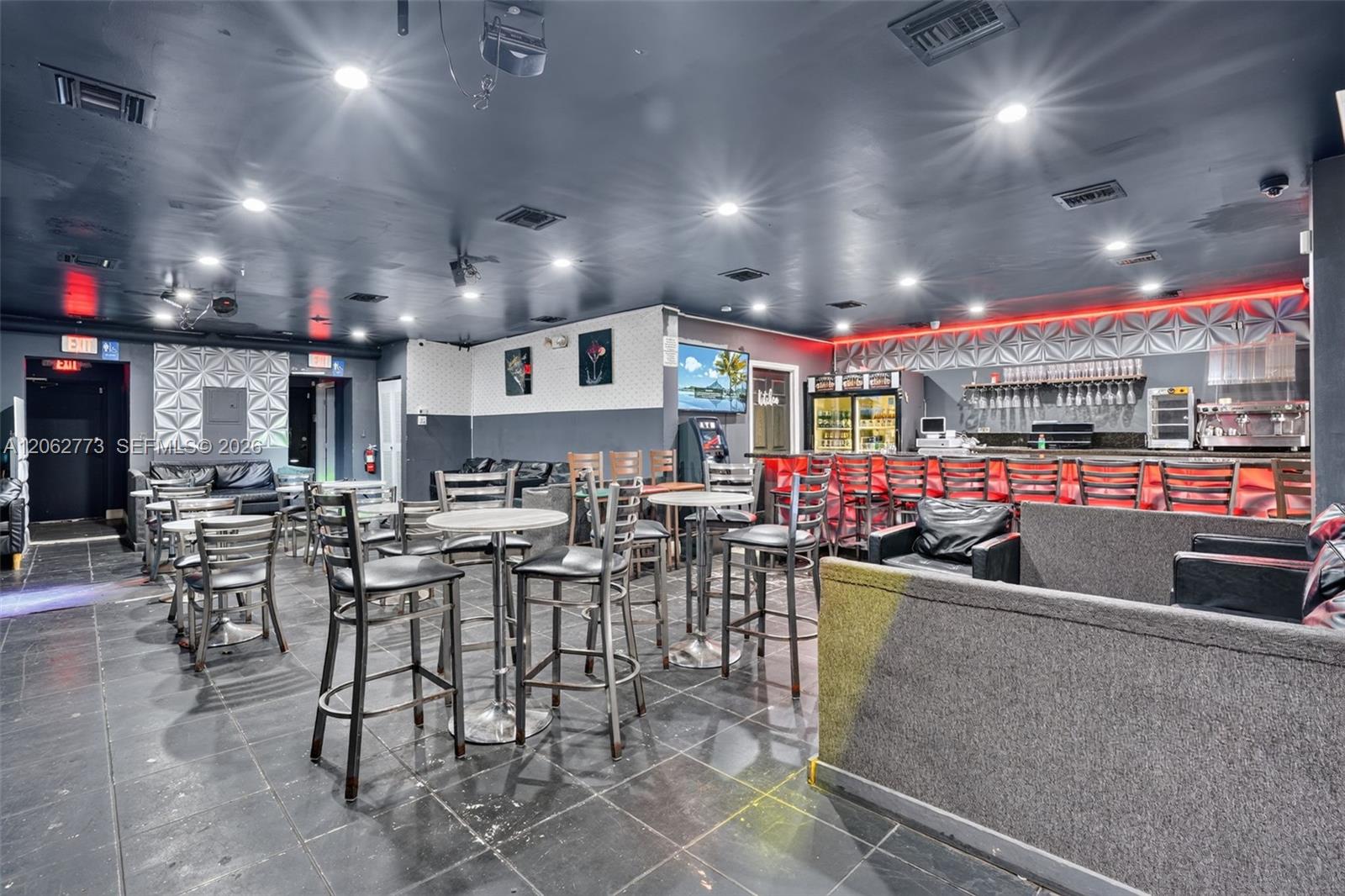 Cafeteria \u0026 Sports Cafeteria \u0026 Sports Bar For Sale In Hialeah
