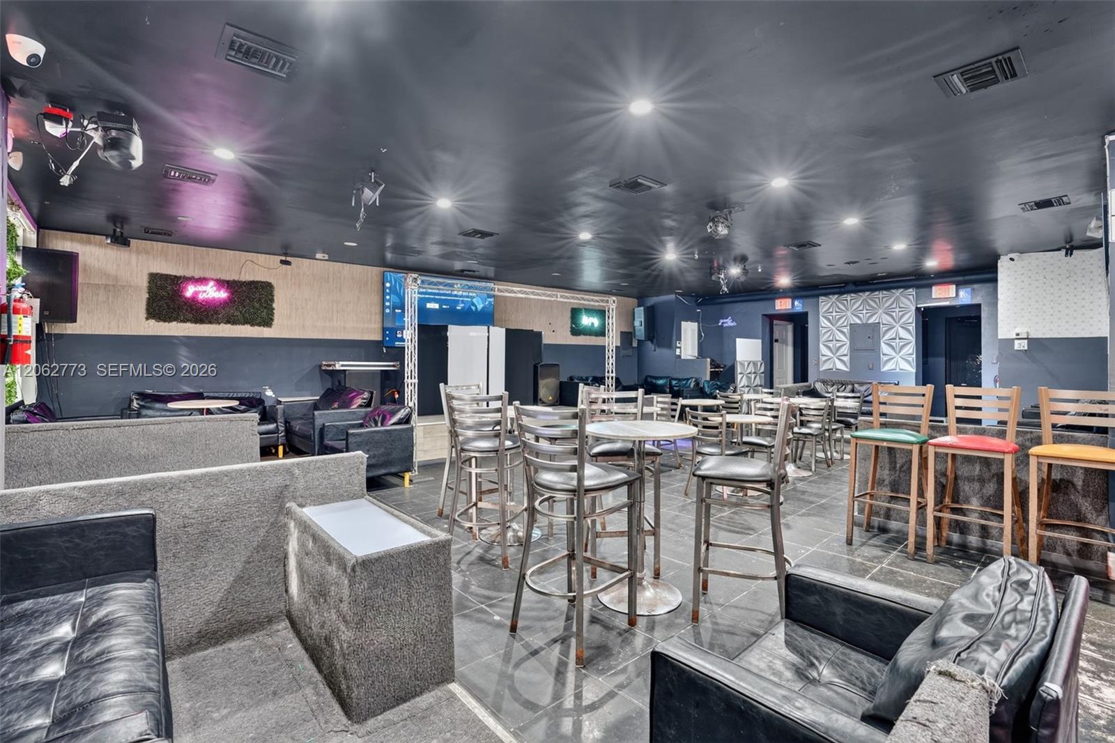 Cafeteria \u0026 Sports Cafeteria \u0026 Sports Bar For Sale In Hialeah