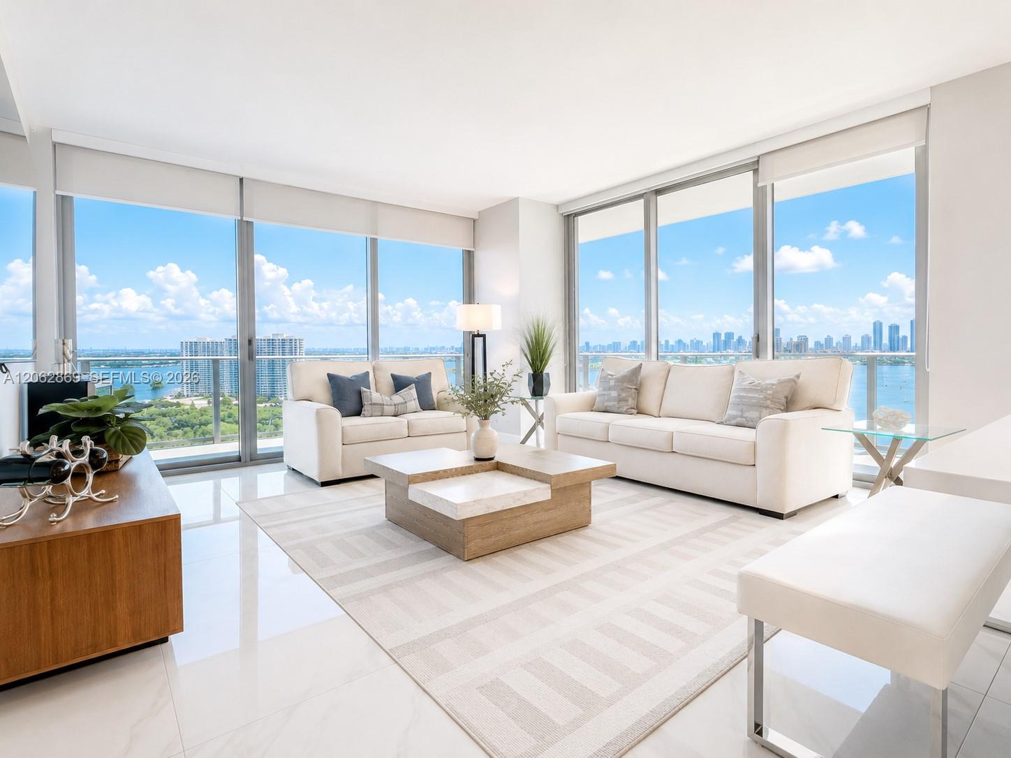 16385 Biscayne Boulevard