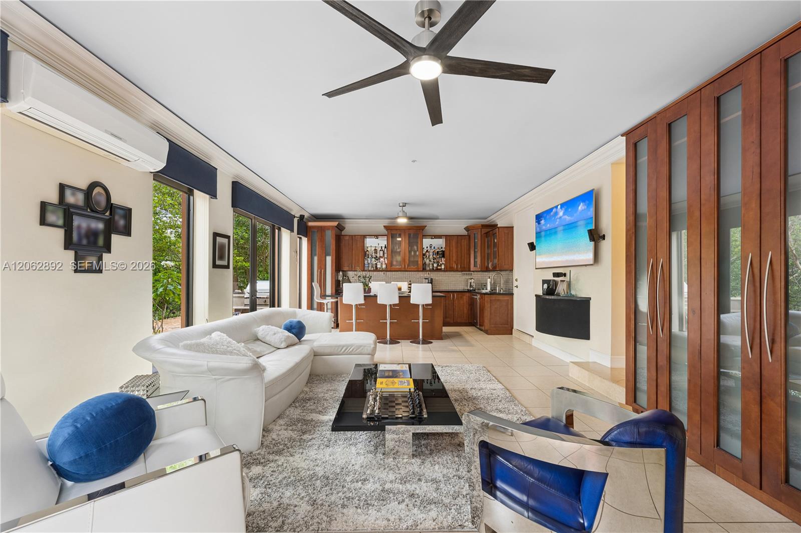 6234 Paradise Point Drive