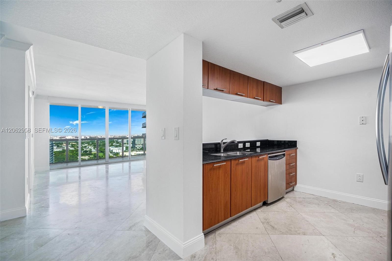1800 N Bayshore Drive