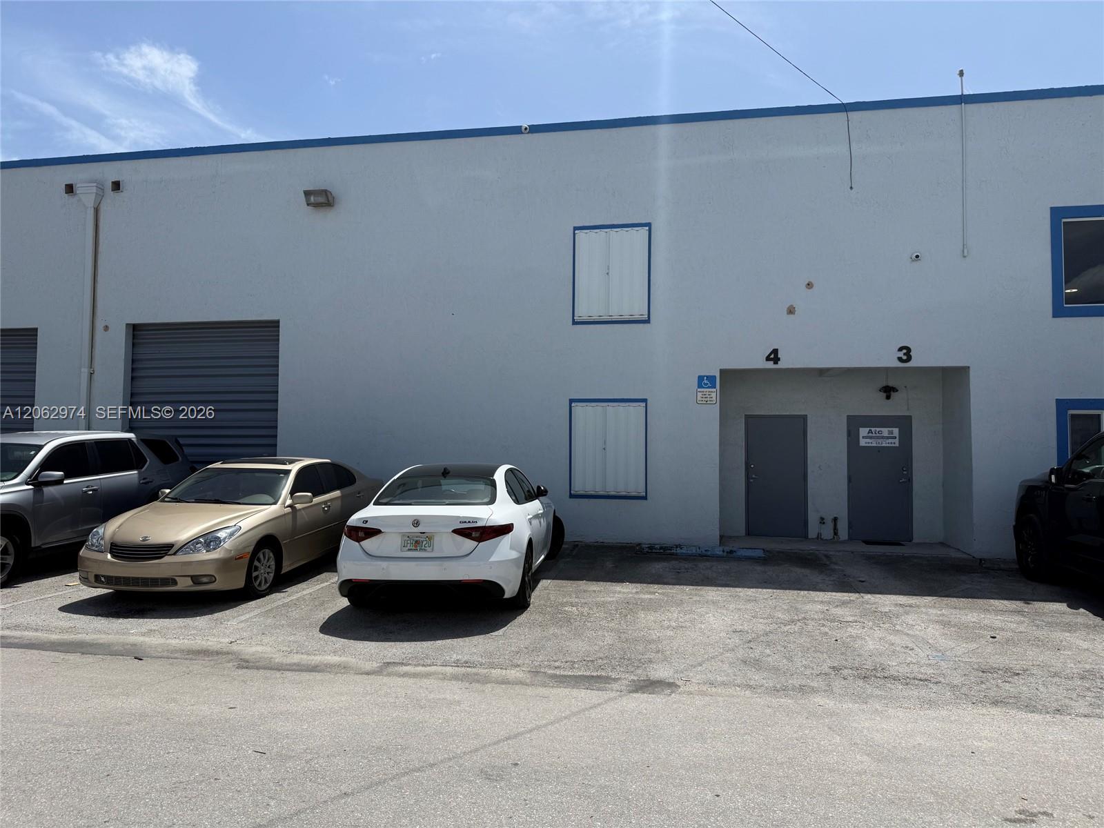 2205 W 80th Street