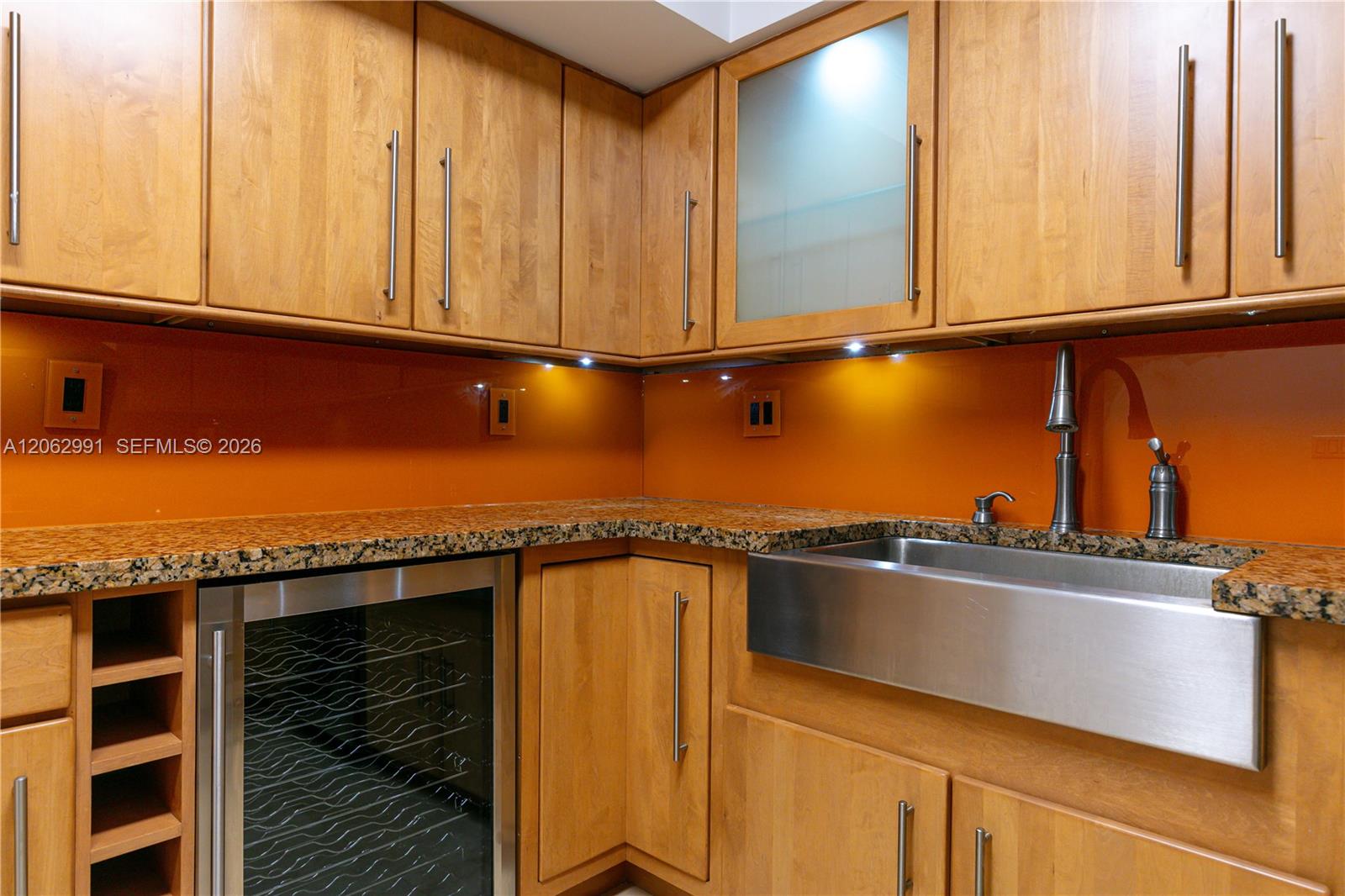 3500 Mystic Pointe Drive