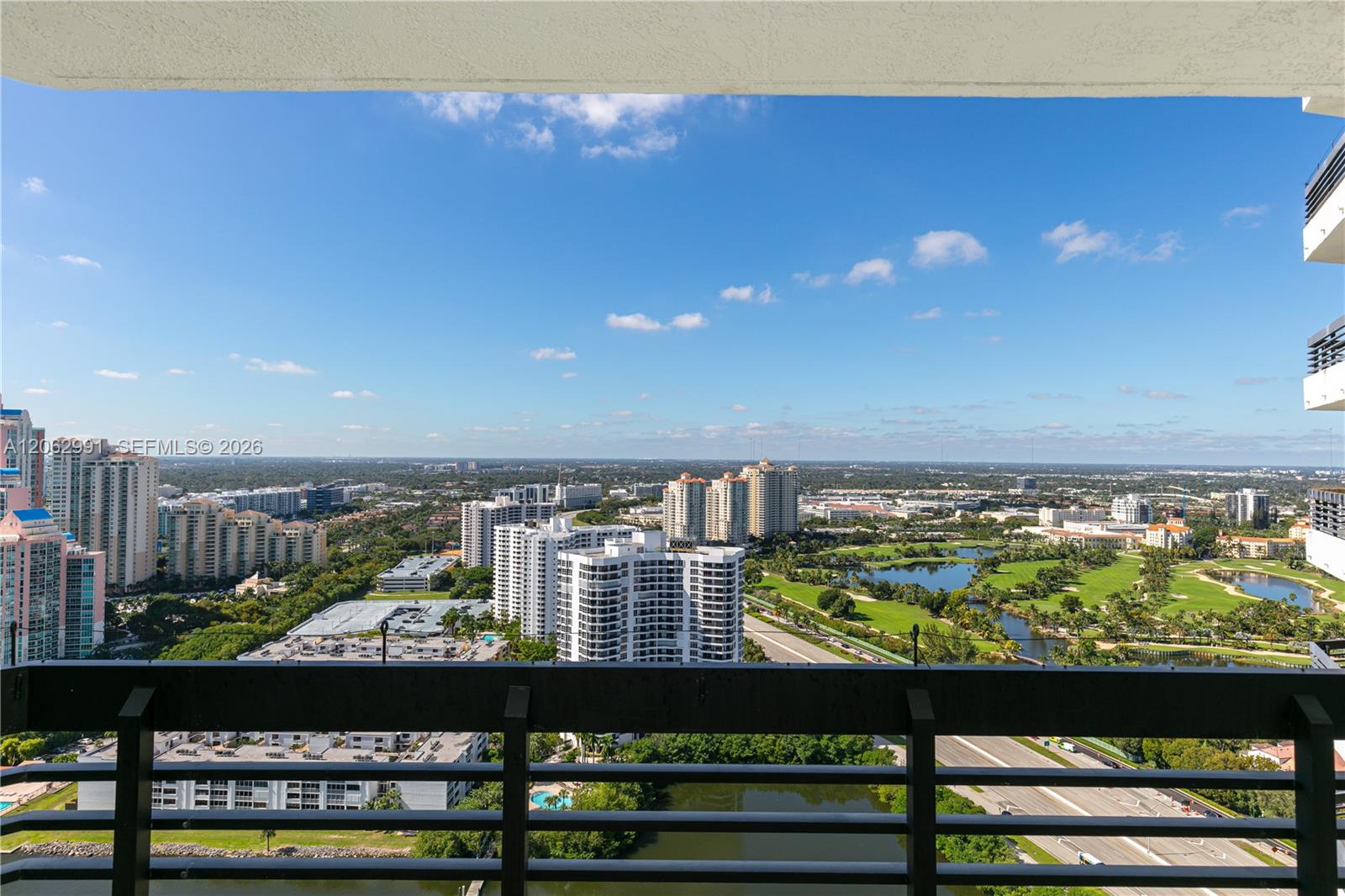3500 Mystic Pointe Drive