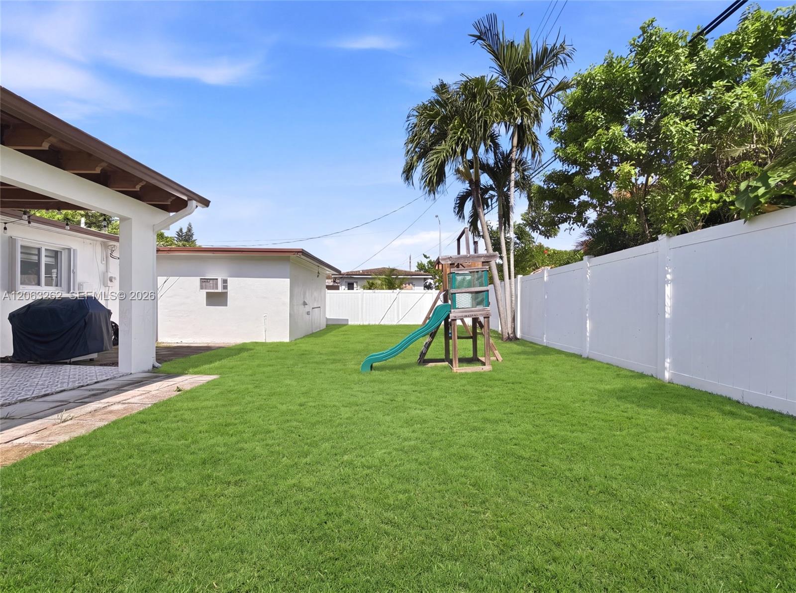 8625 SW 42nd Street