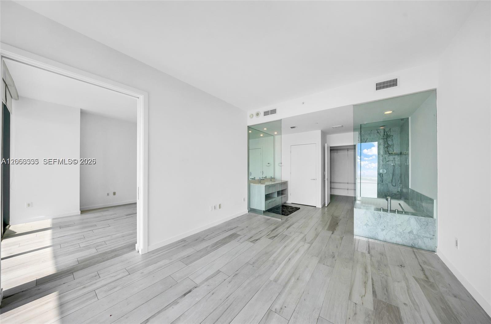 480 NE 31st Street
