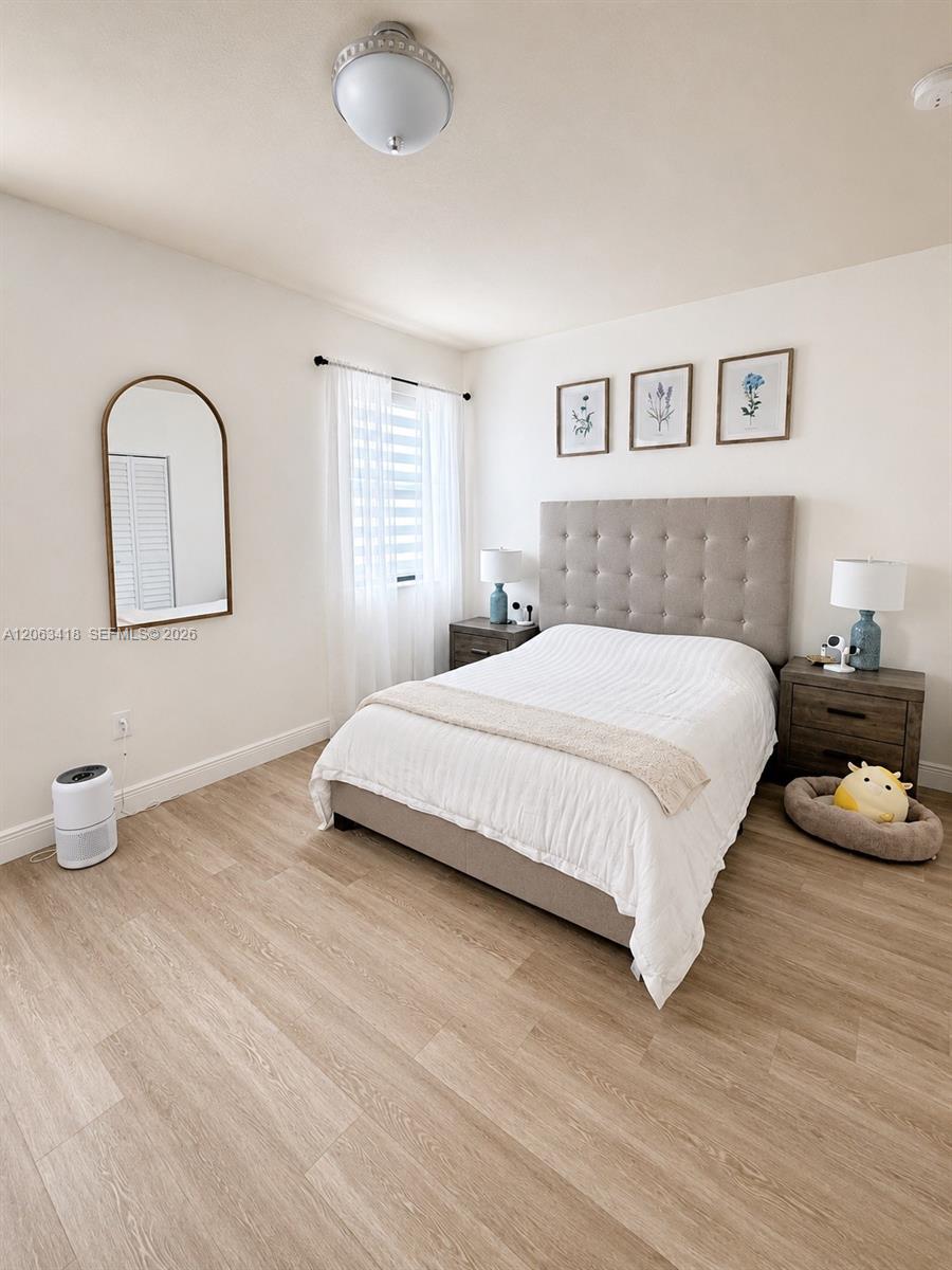 4261 SW 164th Court