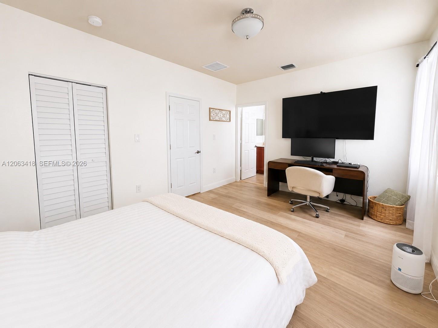 4261 SW 164th Court