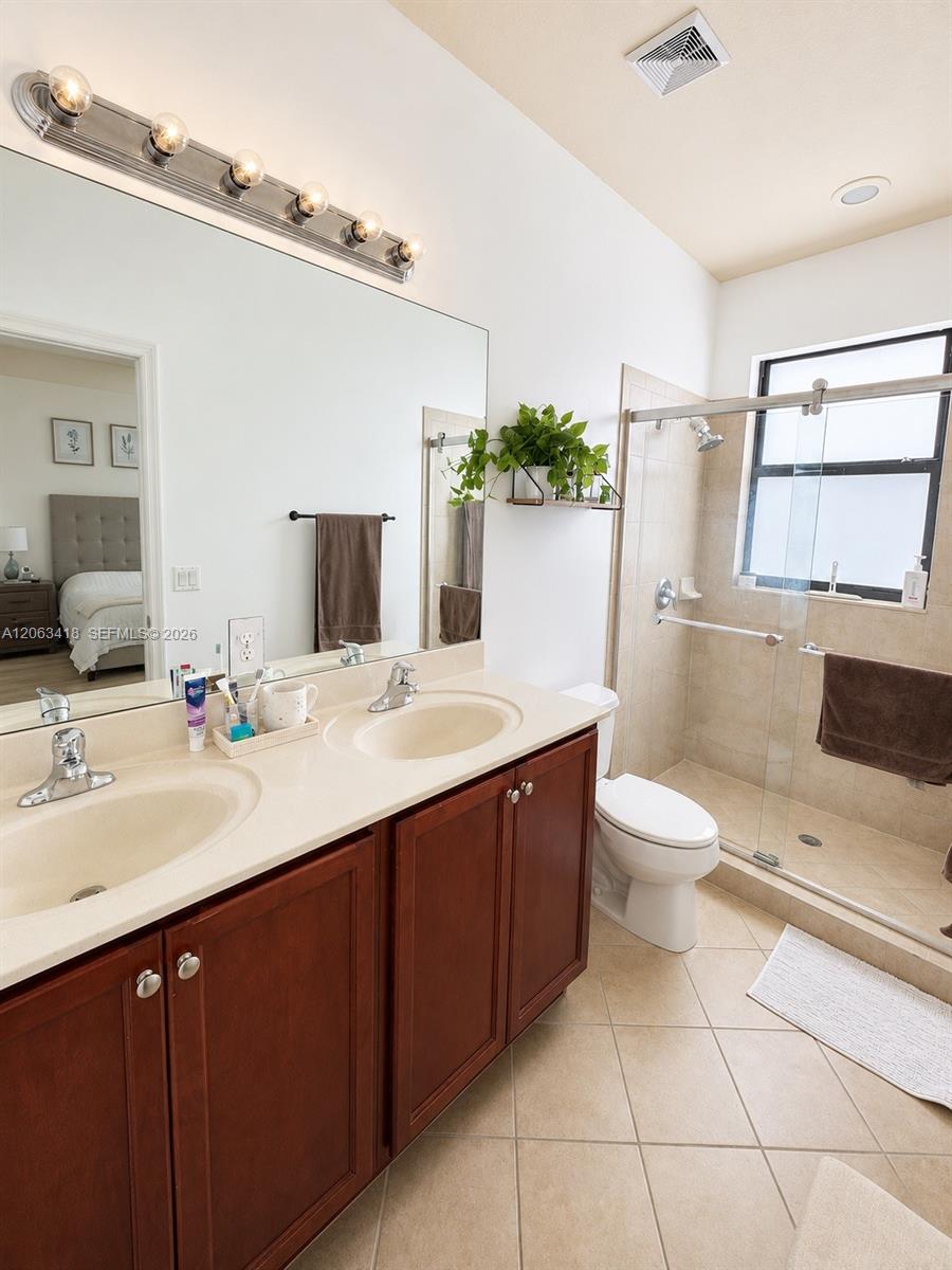 4261 SW 164th Court