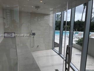 488 NE 18th Street