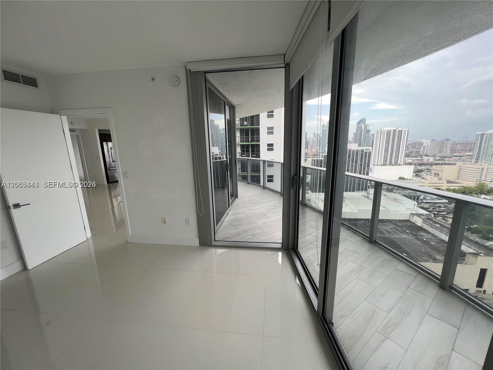 488 NE 18th Street