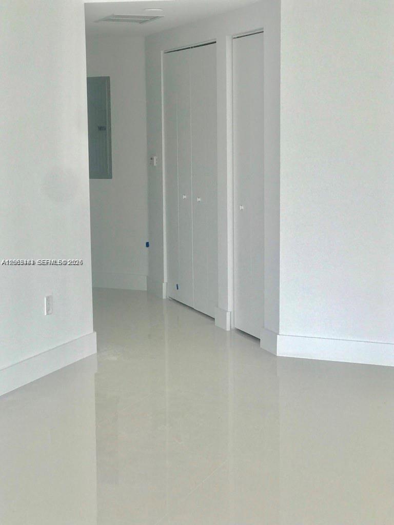 488 NE 18th Street