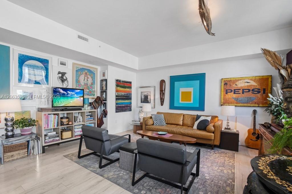 601 NE 27th Street
