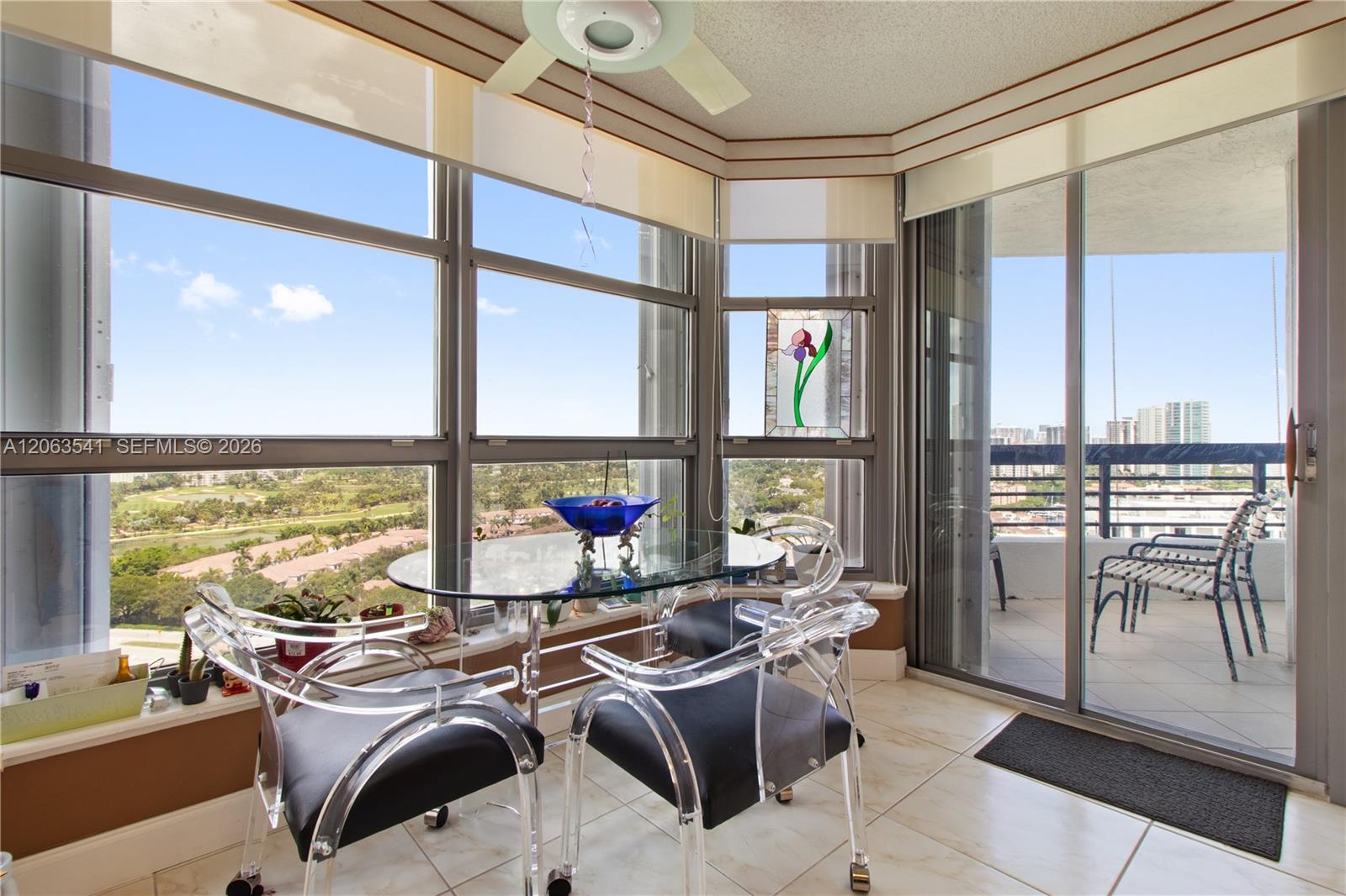 3500 Mystic Pointe Drive