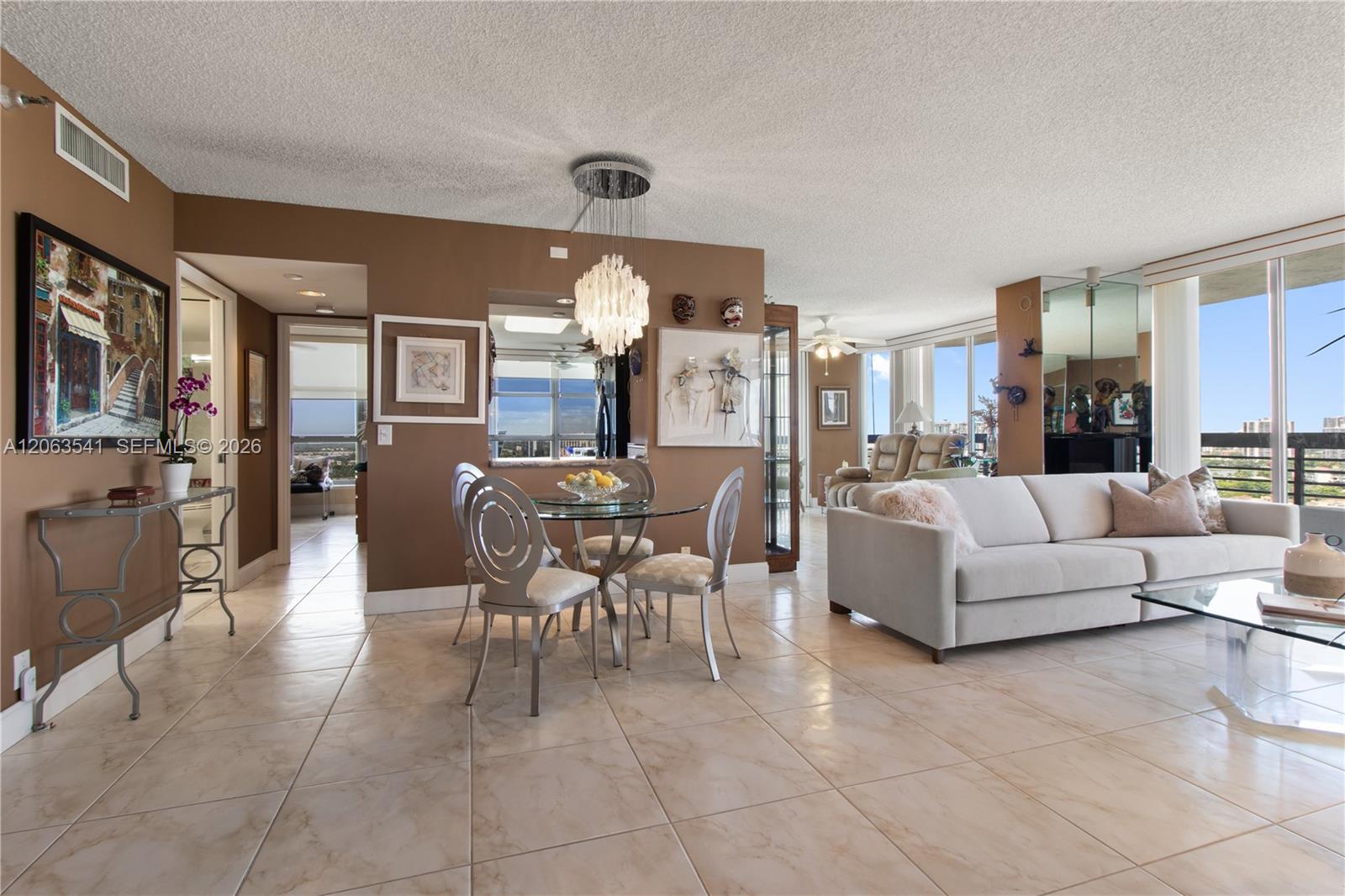 3500 Mystic Pointe Drive