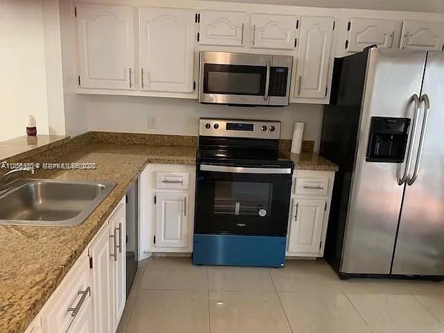 10475 SW 153rd Court