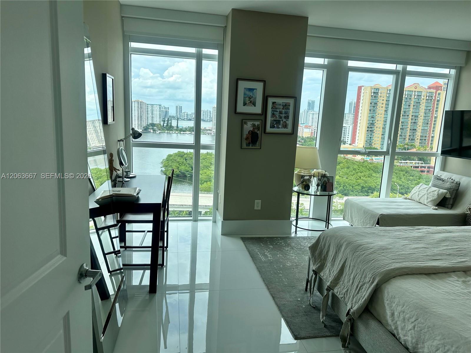 400 Sunny Isles Boulevard