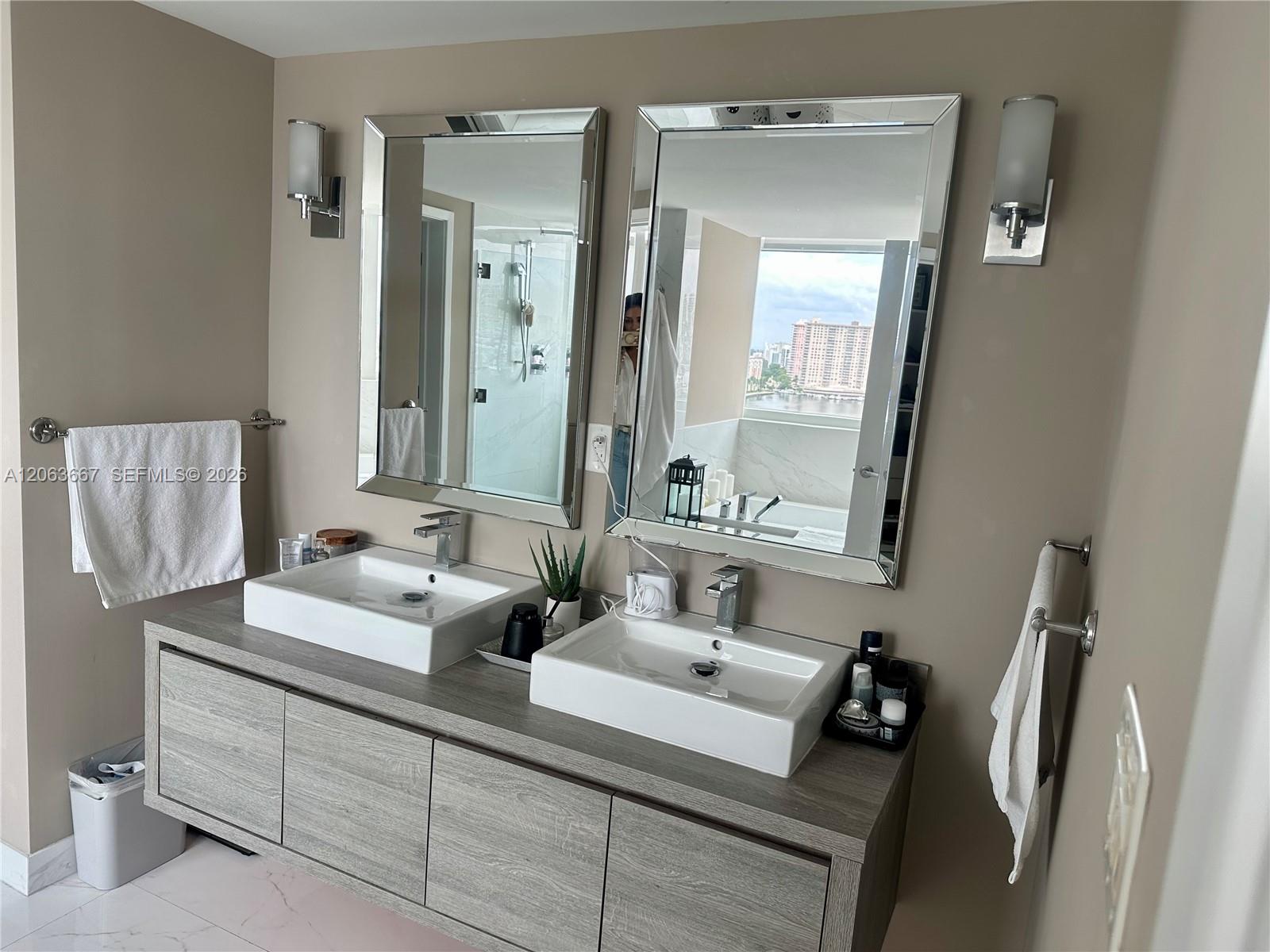 400 Sunny Isles Boulevard