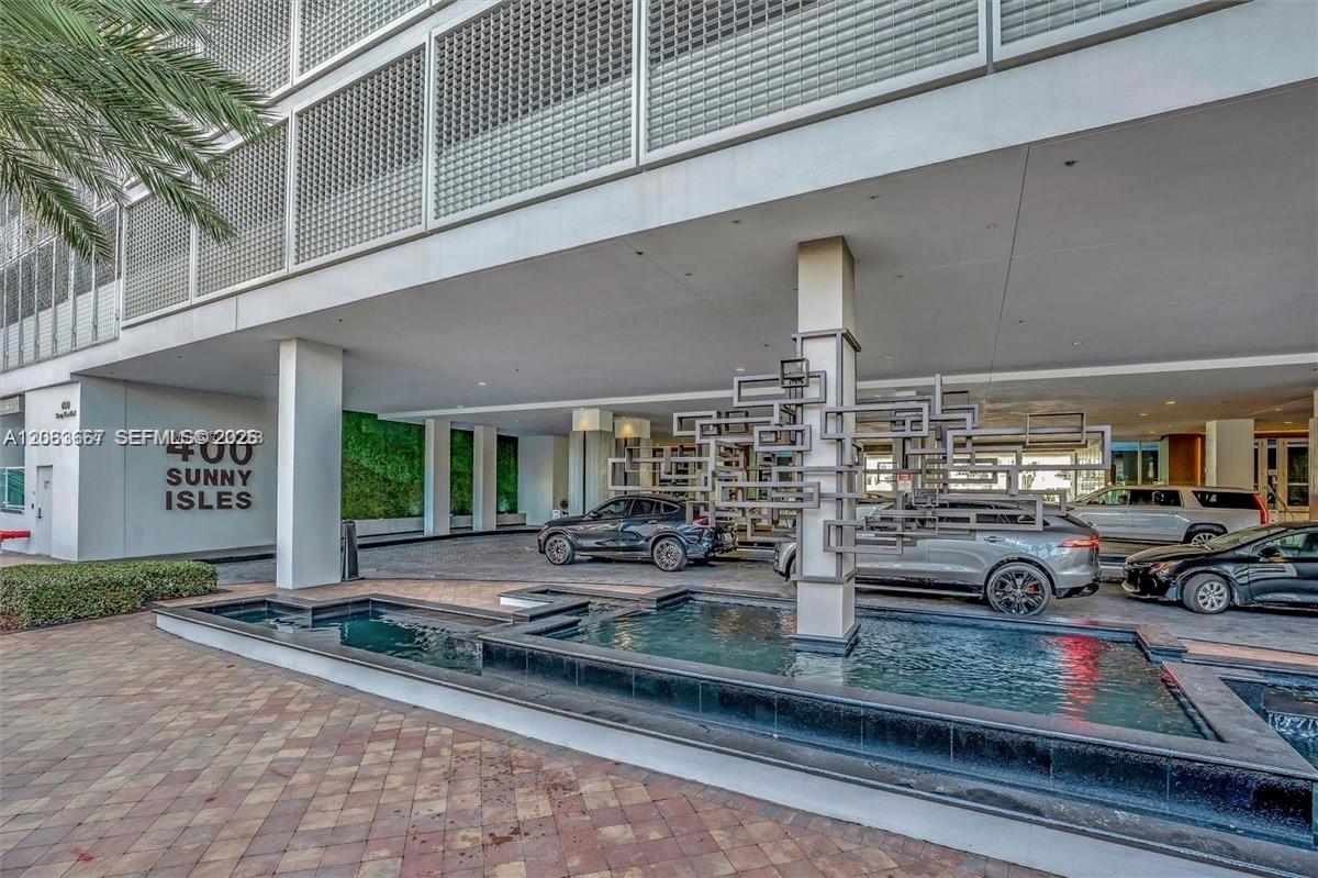 400 Sunny Isles Boulevard