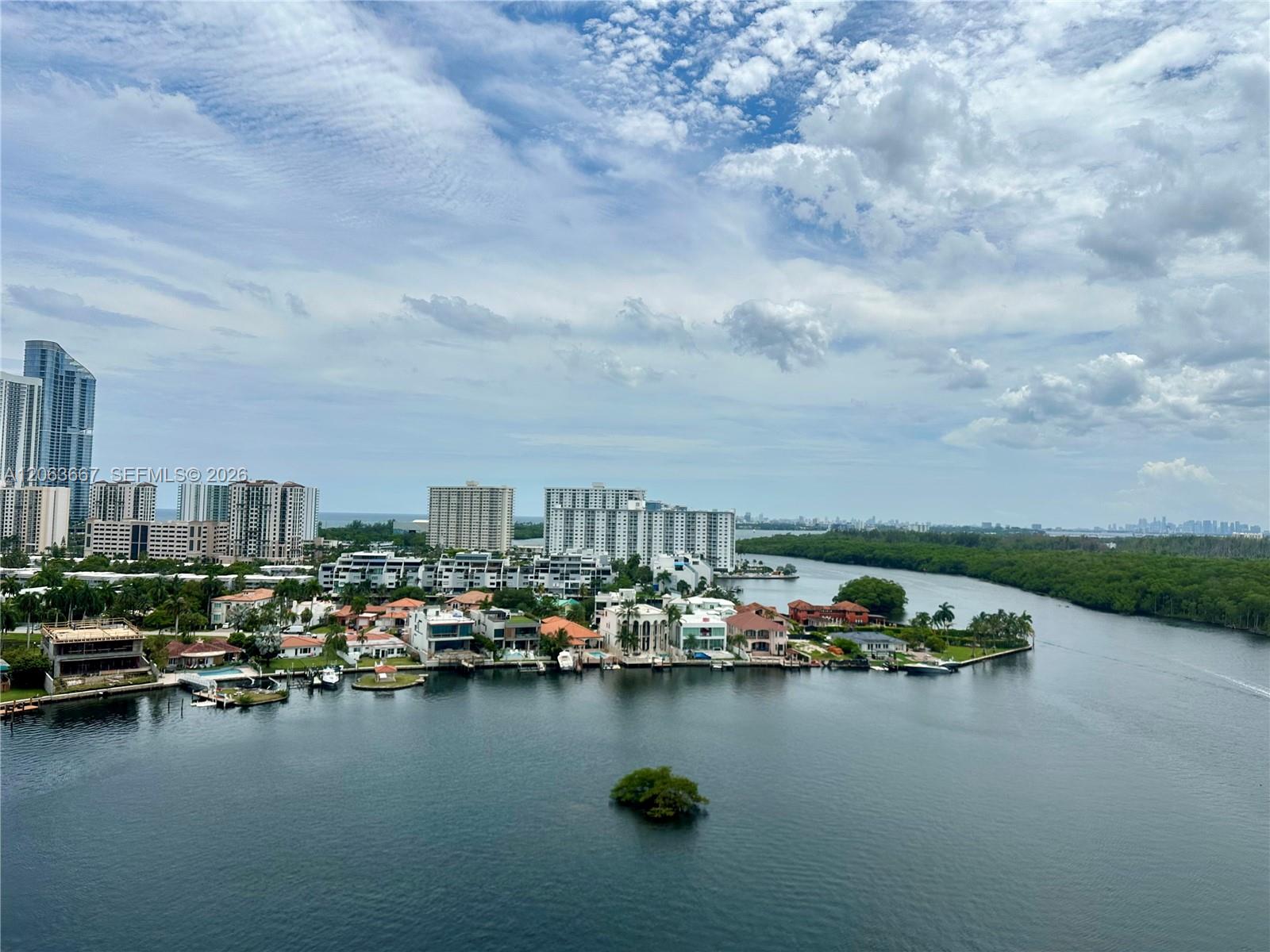 400 Sunny Isles Boulevard