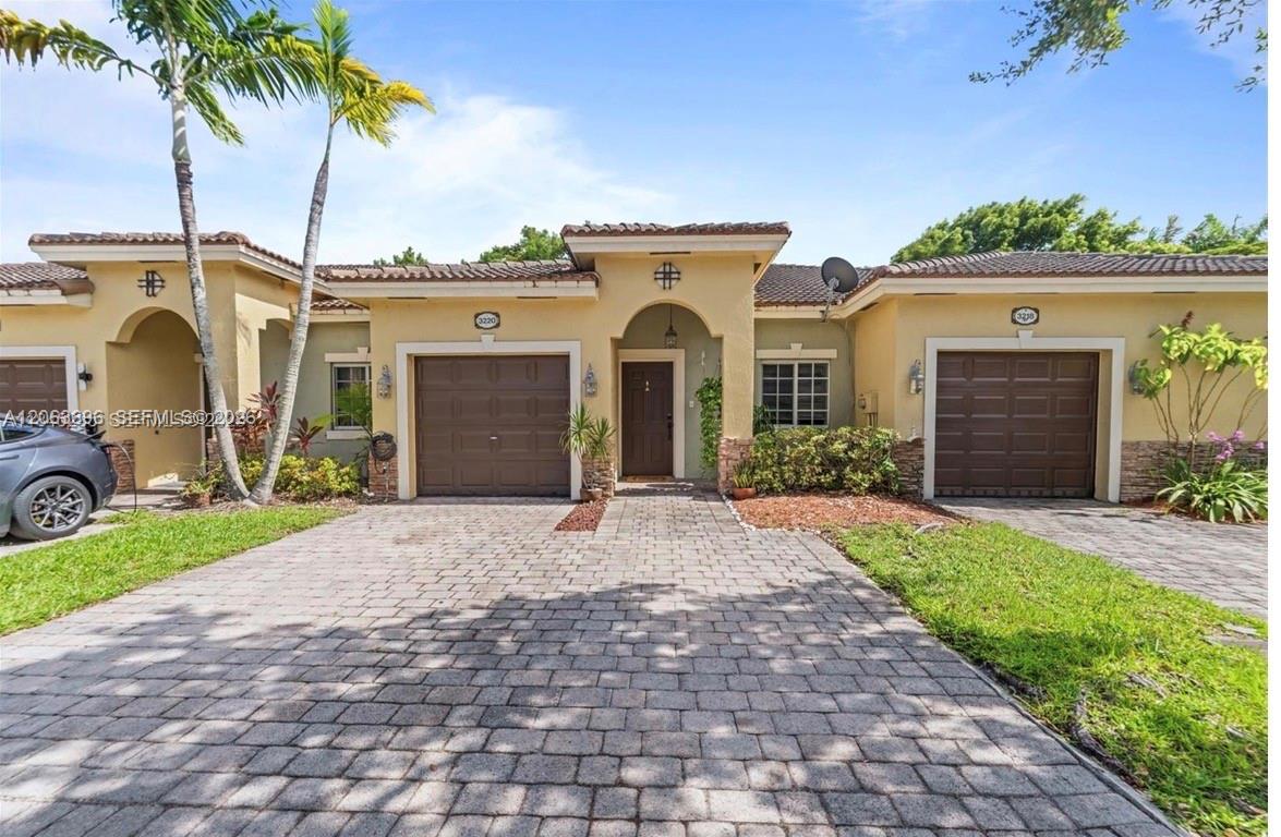 3220 NE 11th Drive