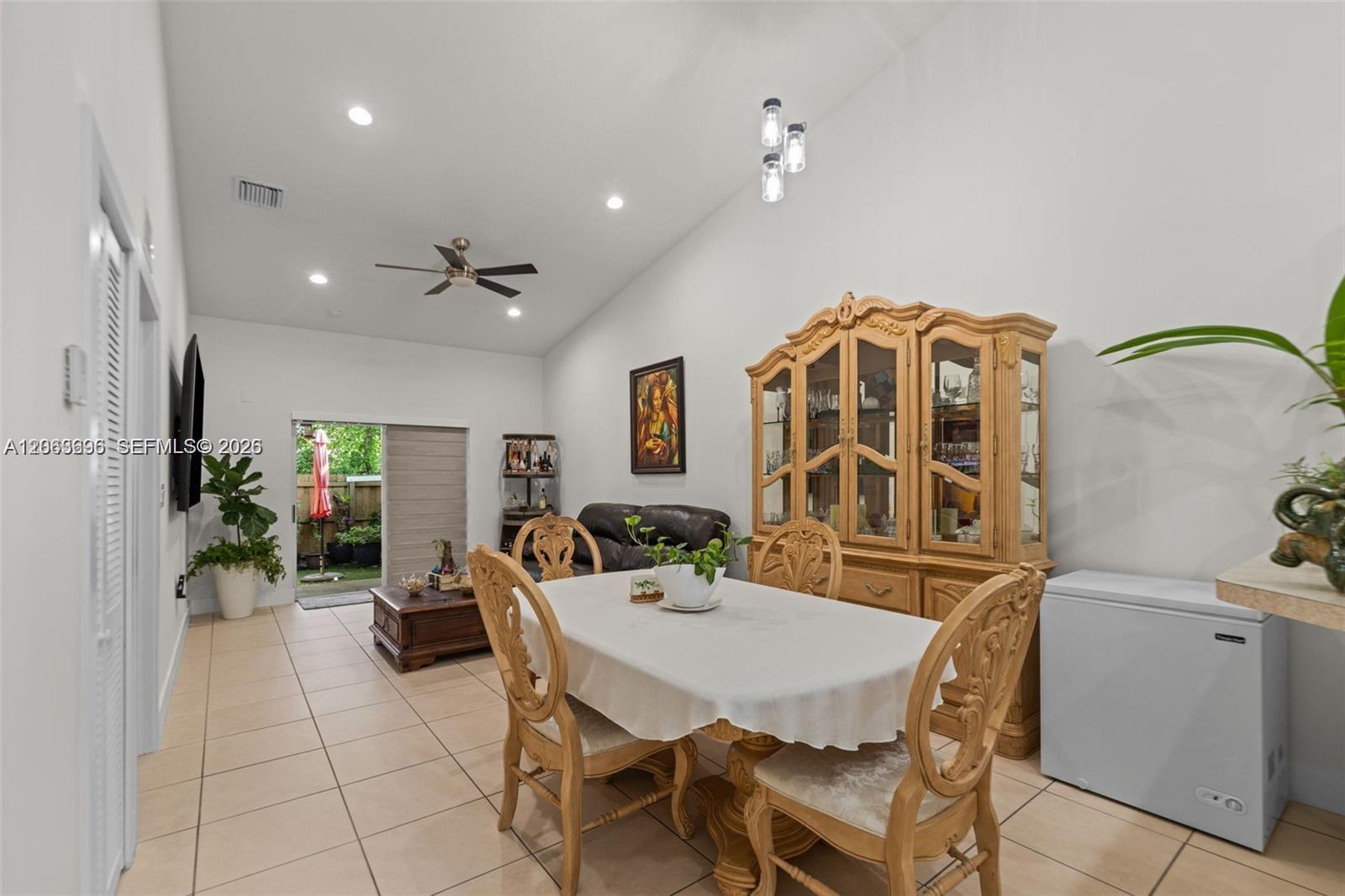 3220 NE 11th Drive