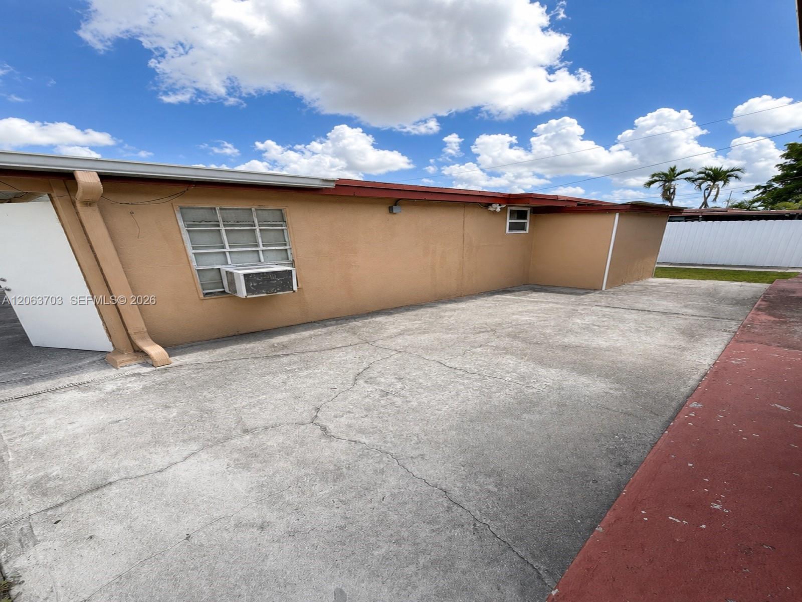 142 E 45th Street