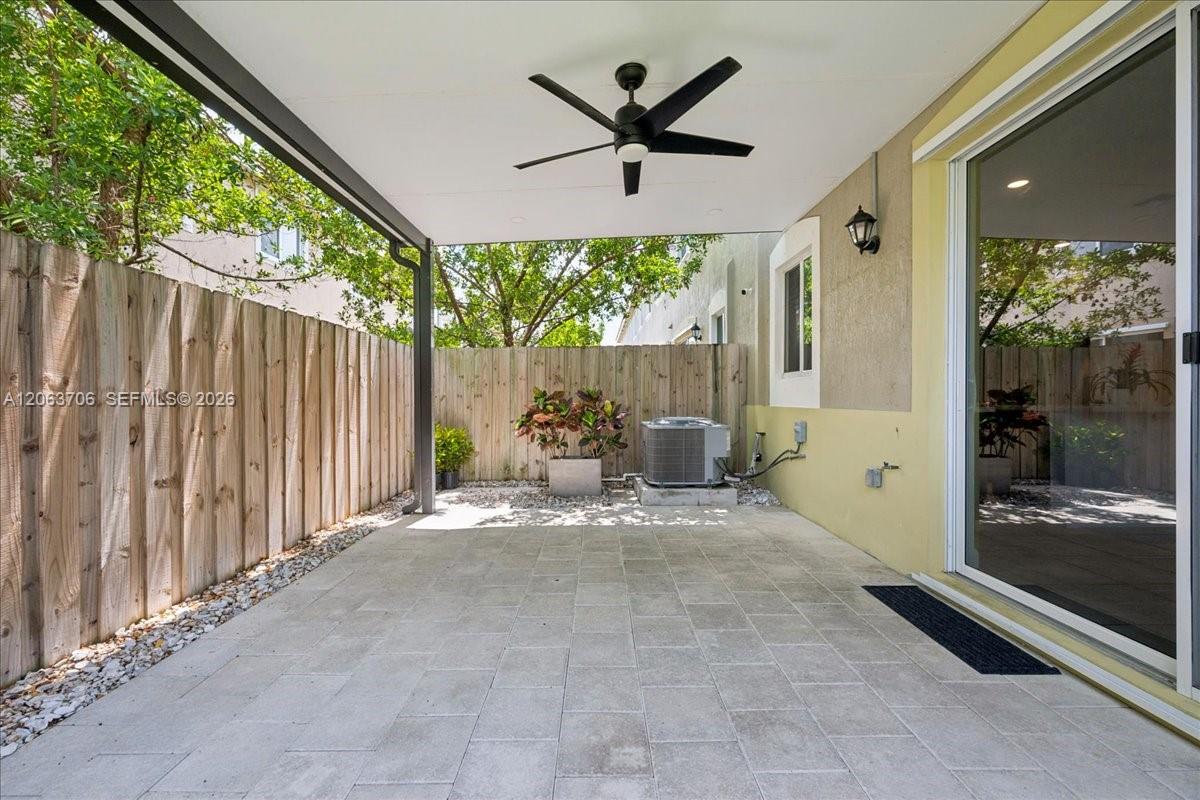 2478 SE 10th Court