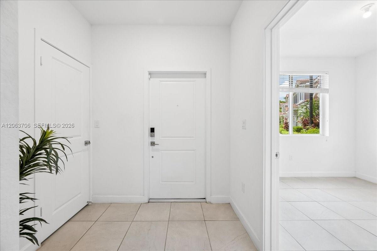 2478 SE 10th Court