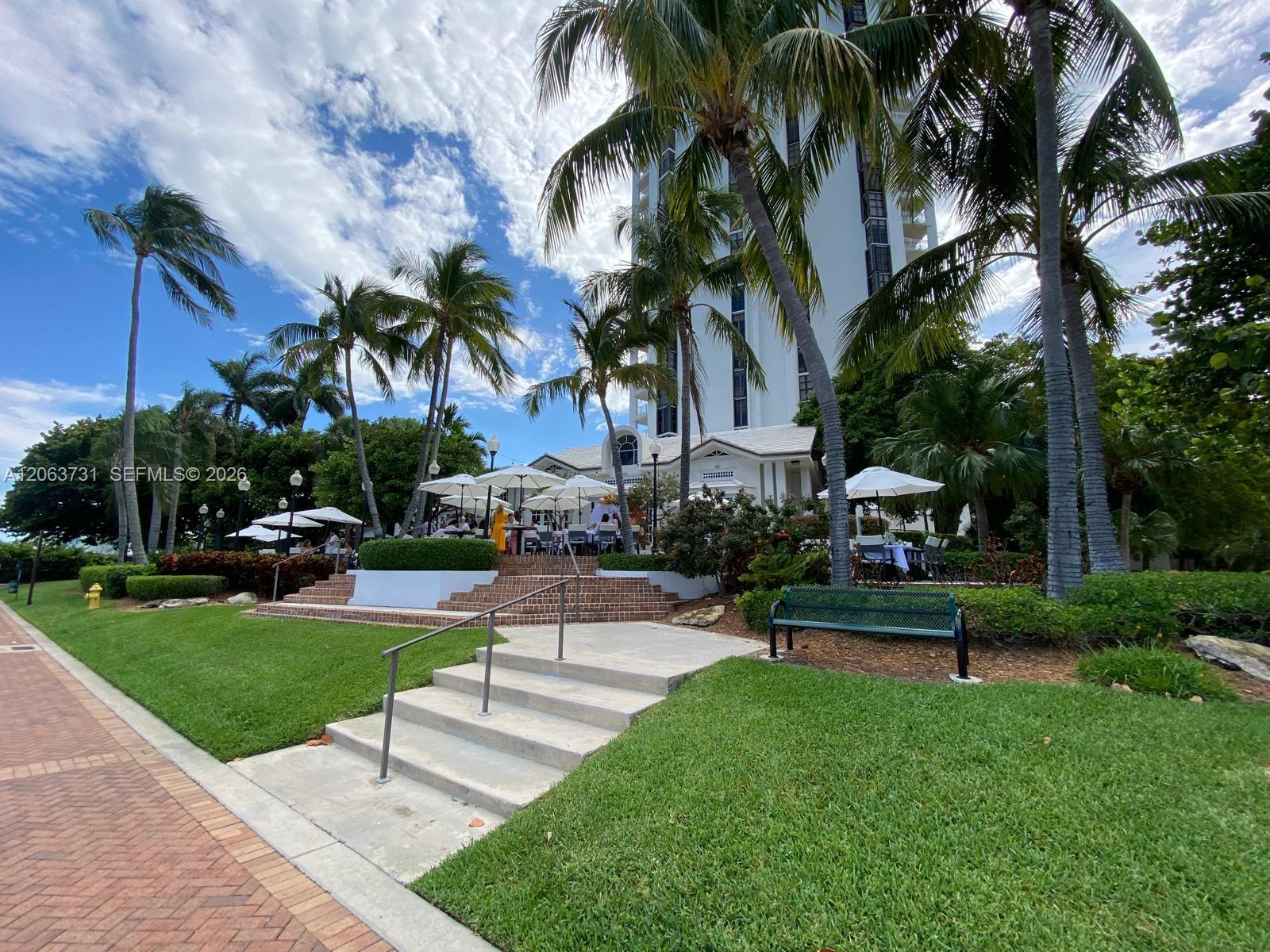 4000 Towerside Terrace