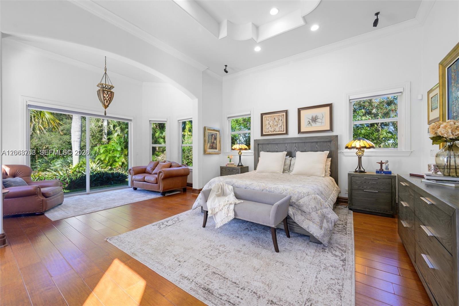 14211 Sunset Lane