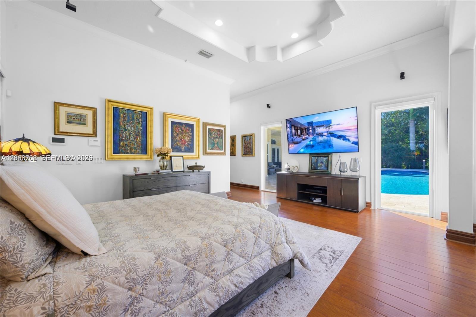 14211 Sunset Lane