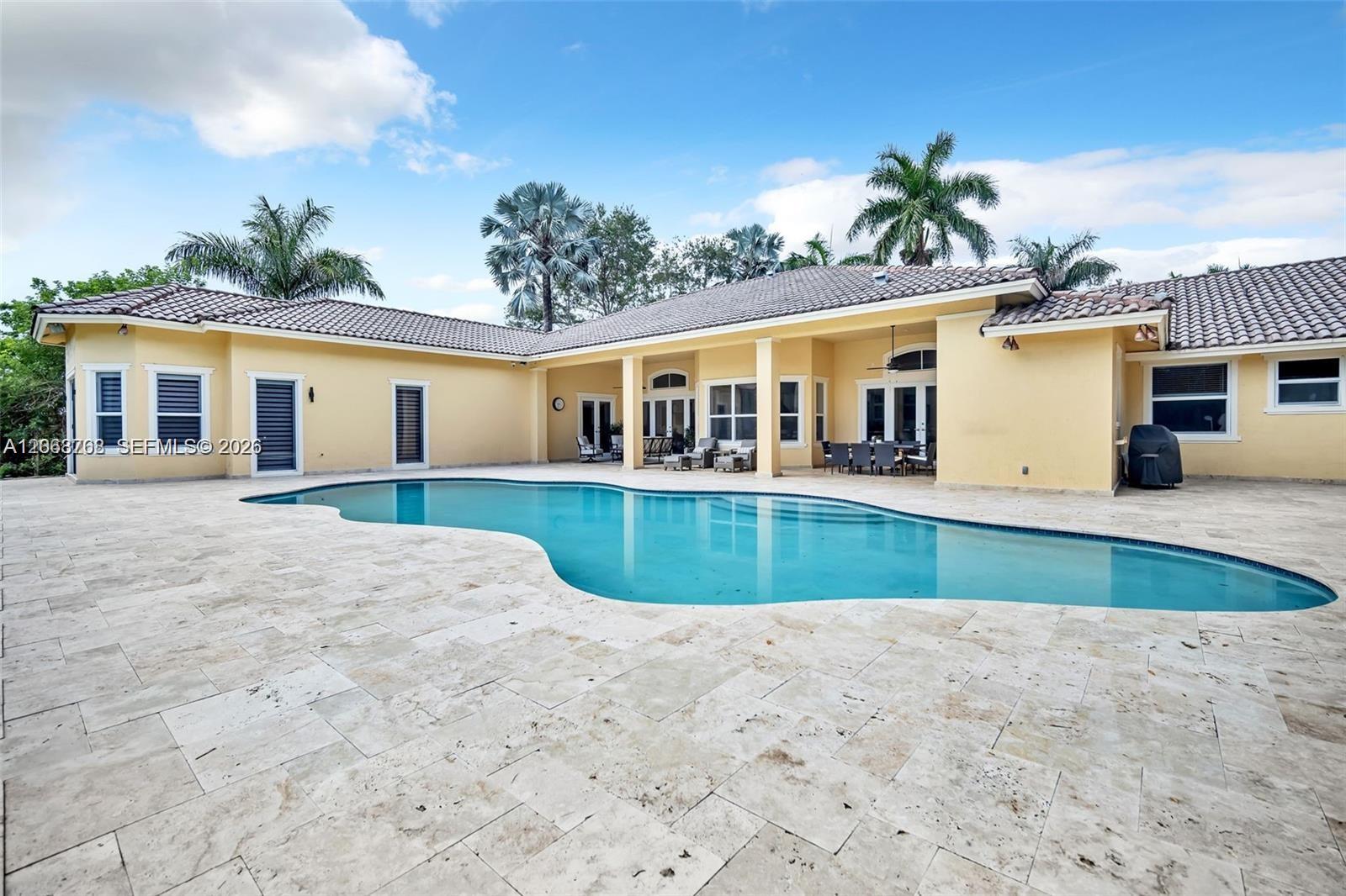 14211 Sunset Lane