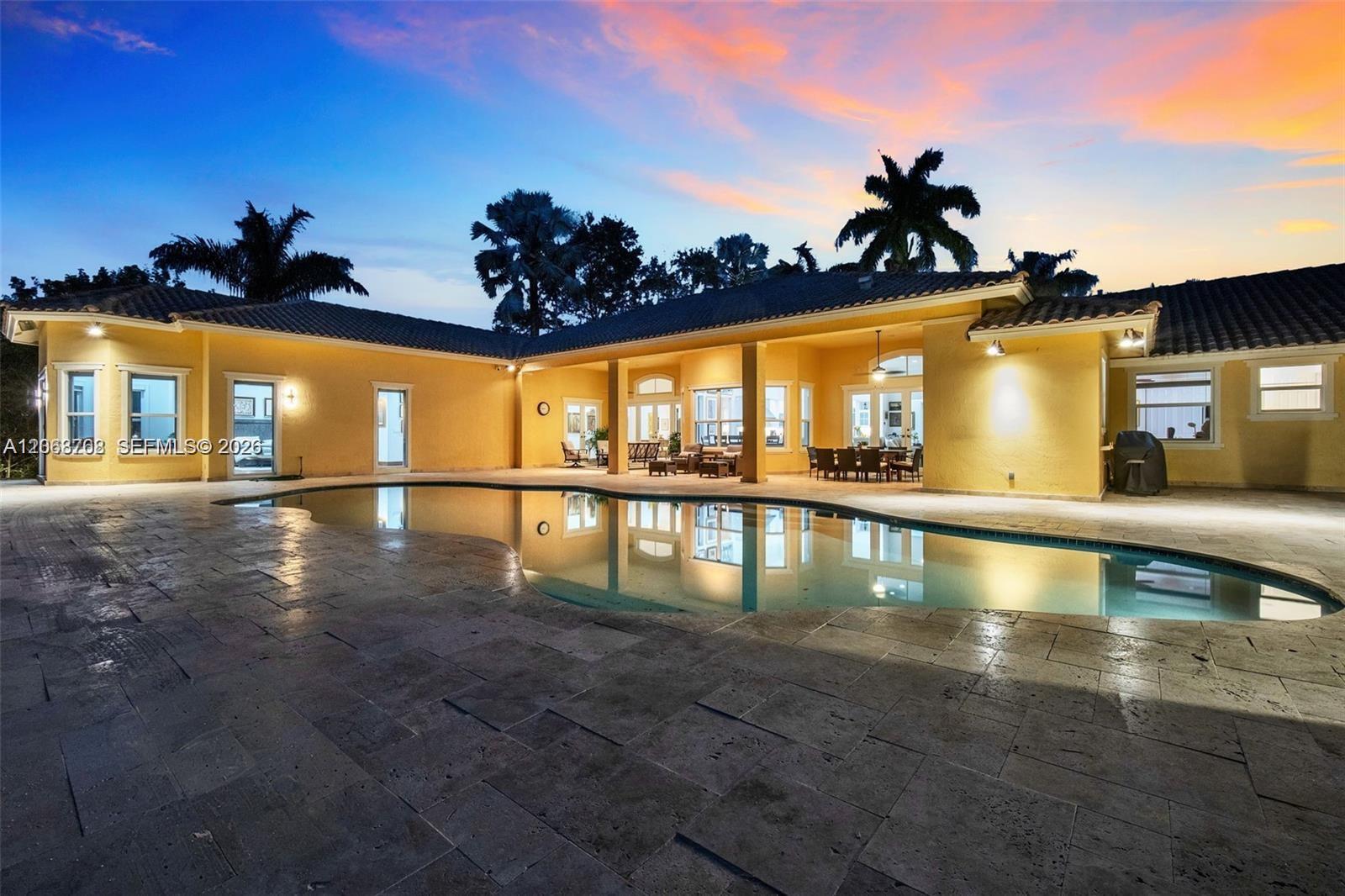 14211 Sunset Lane