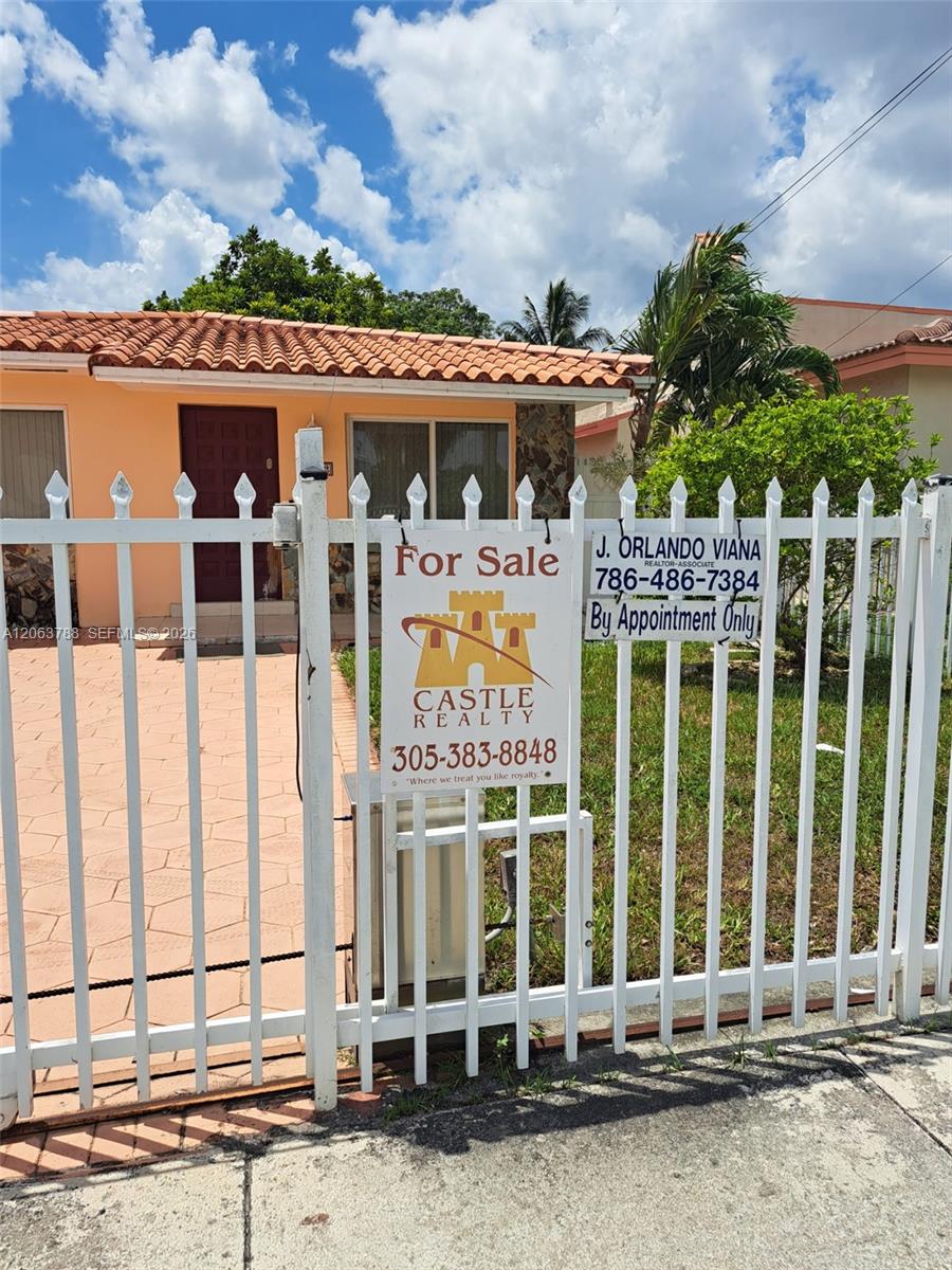 3062 SW 14th Street