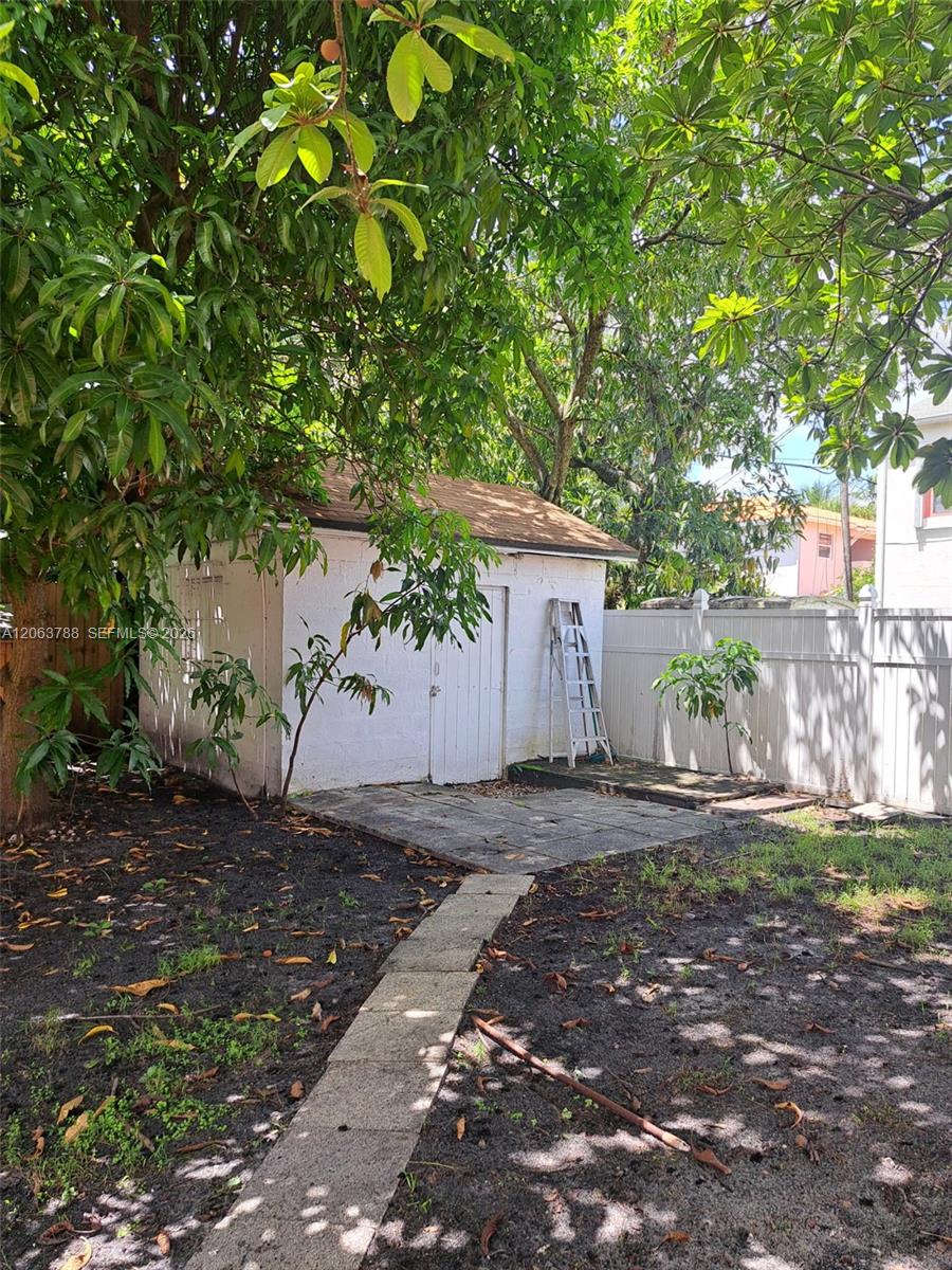 3062 SW 14th Street