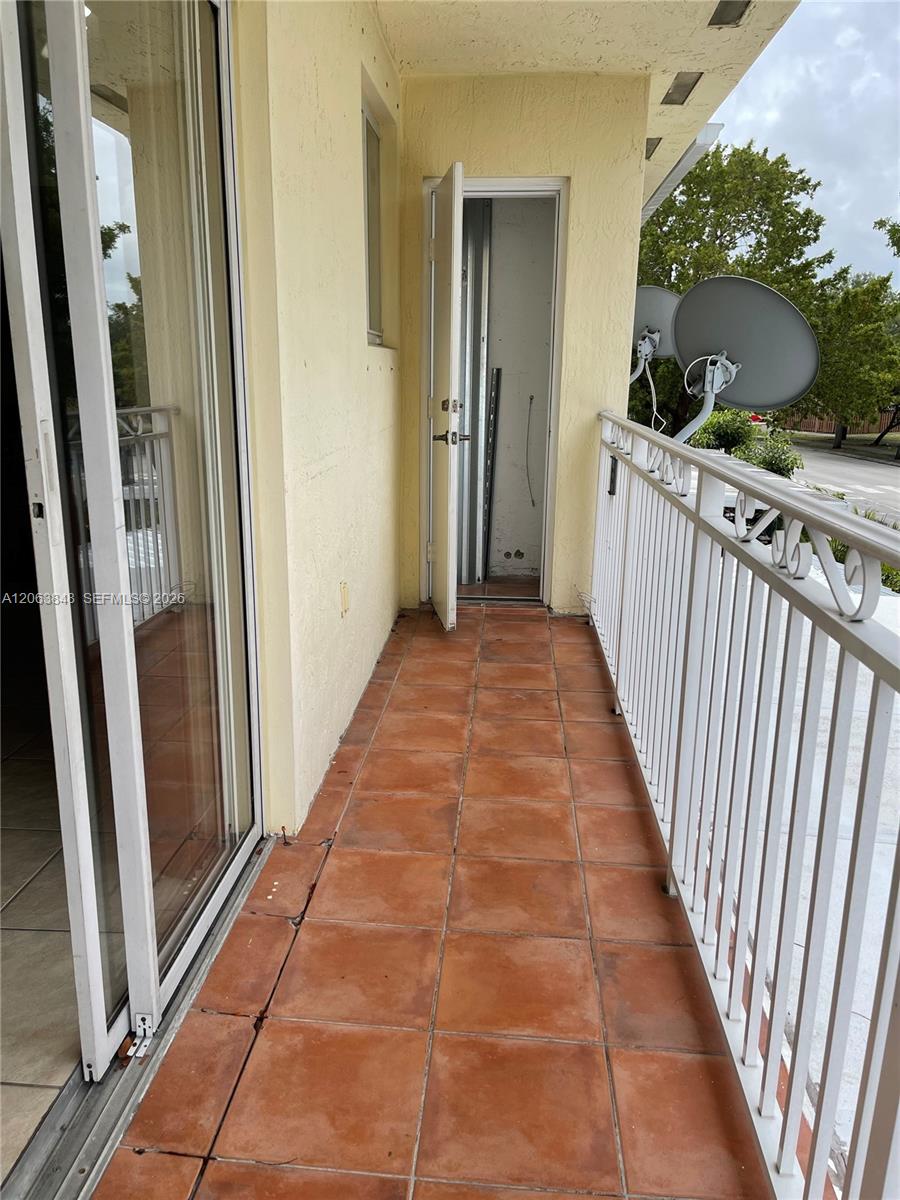 7380 NW 174th Terrace