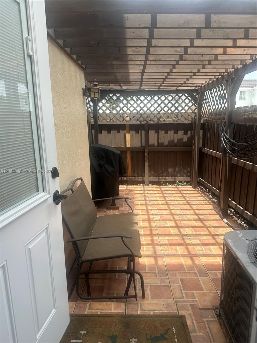 7380 NW 174th Terrace