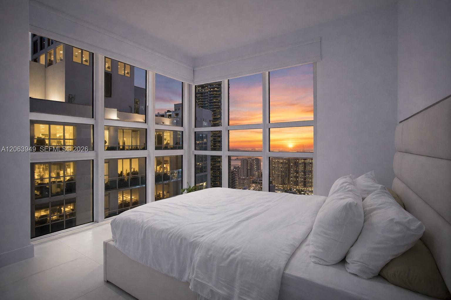 950 Brickell Bay Drive gallery image #16