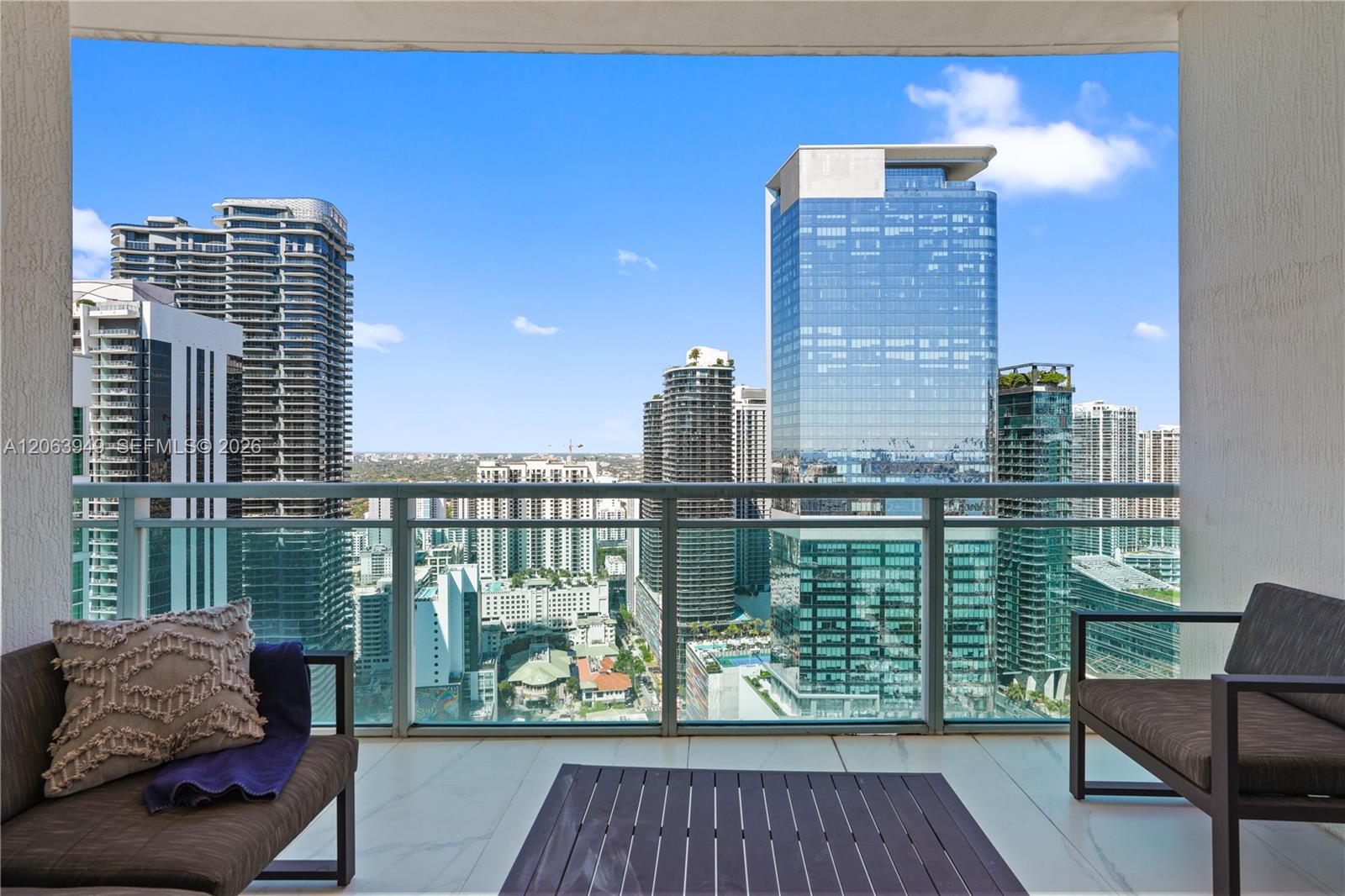 950 Brickell Bay Drive gallery image #20