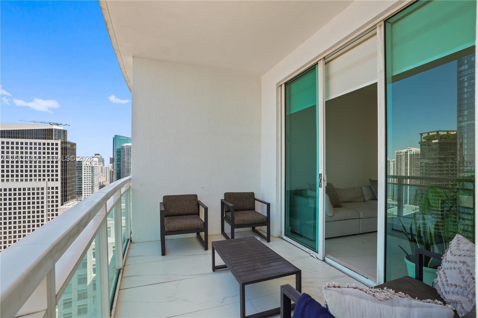 950 Brickell Bay Drive gallery image #23