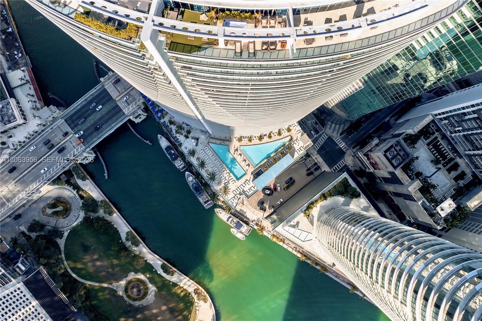 200 Biscayne Boulevard Way