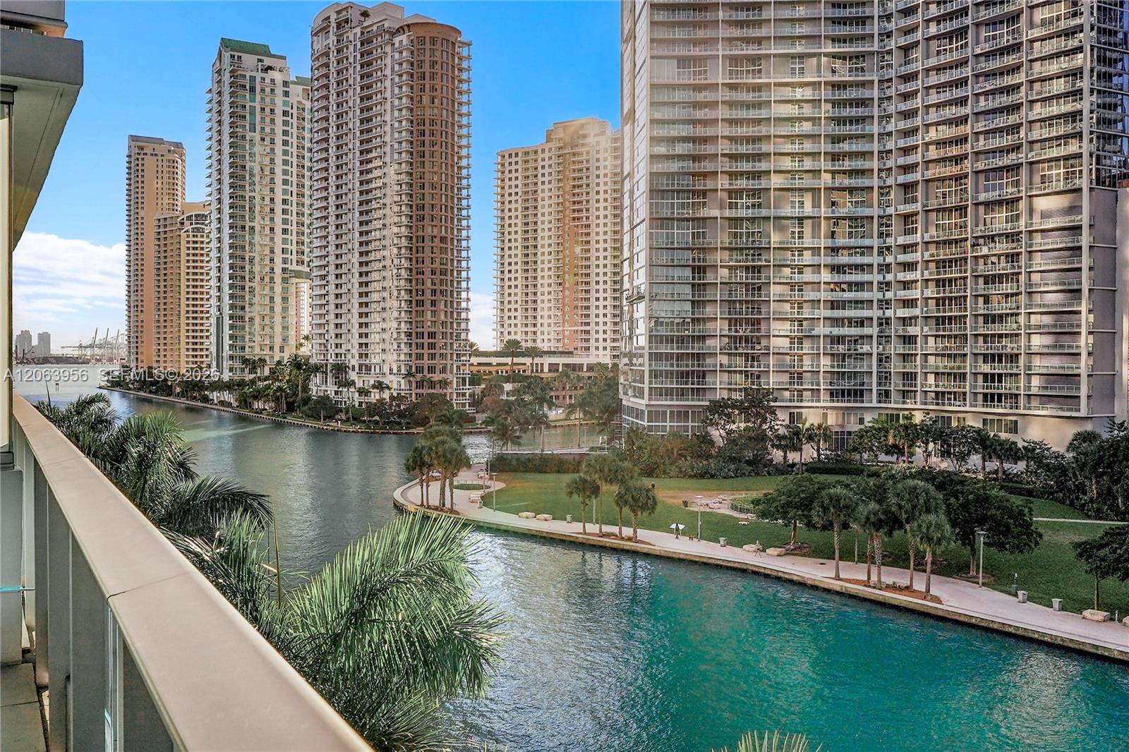 200 Biscayne Boulevard Way